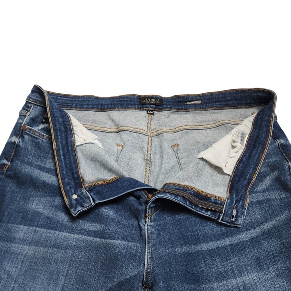 Judy Blue Womens Ella Mid Rise Handsand Classic Skinny Fit Jeans Plus Size 22W - Picture 6 of 13